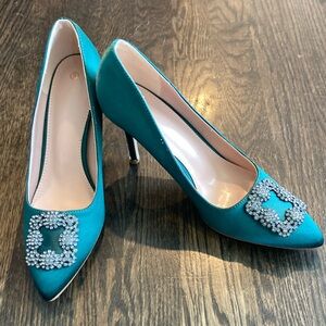Elegant Teal Embellished Pumps